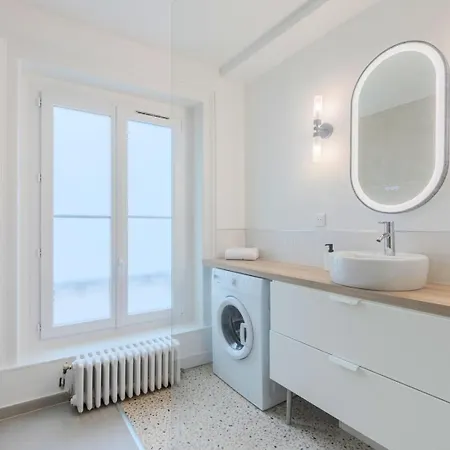 Apartment 3 Bedroom On The Grand Place *
