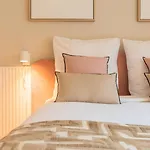 3 Bedroom On The Grand Place Lille