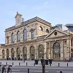 Appartement 3 Bedroom On The Grand Place Lille