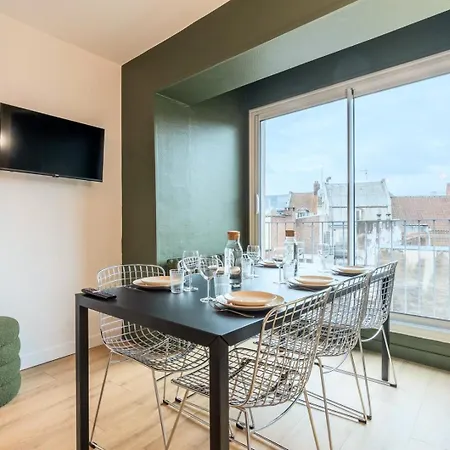 3 Bedroom On The Grand Place