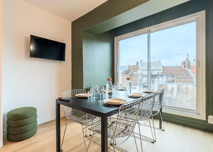 3 Bedroom On The Grand Place