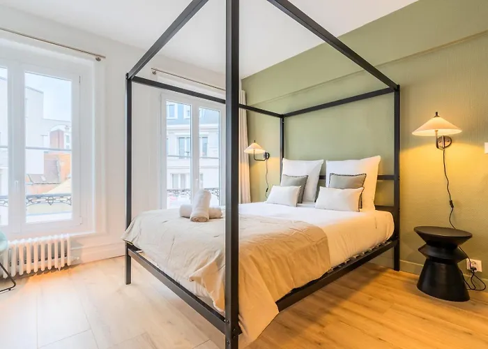 Apartment 3 Bedroom On The Grand Place *